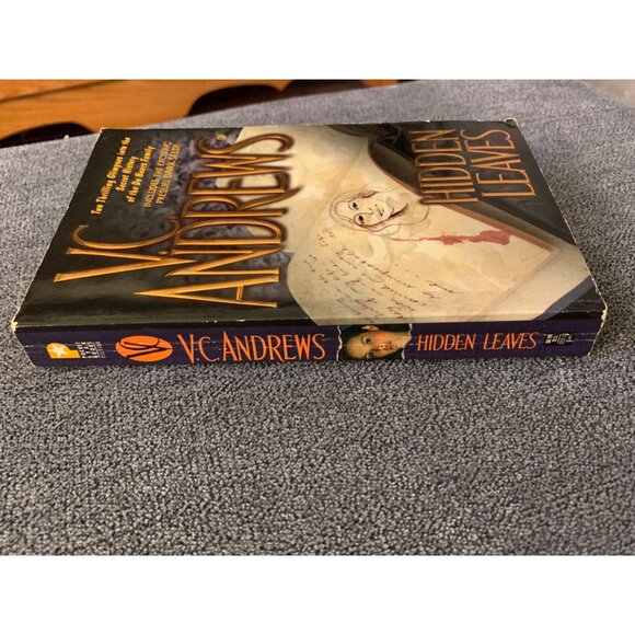 V.C. Andrews Hidden Leaves Paperback Book - Picture 5 of 8